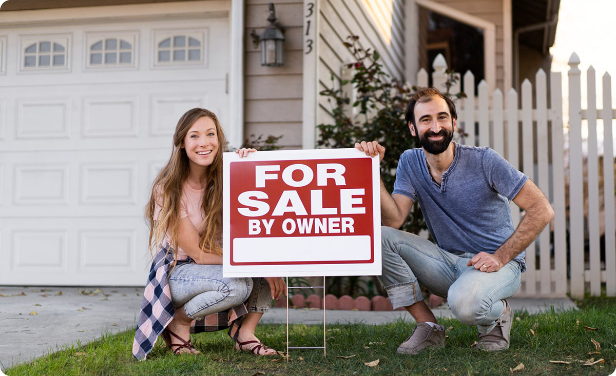 Real Estate Yard Signs: Do They Still Work in the Digital Age?